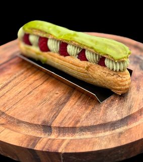 éclair à la pistache